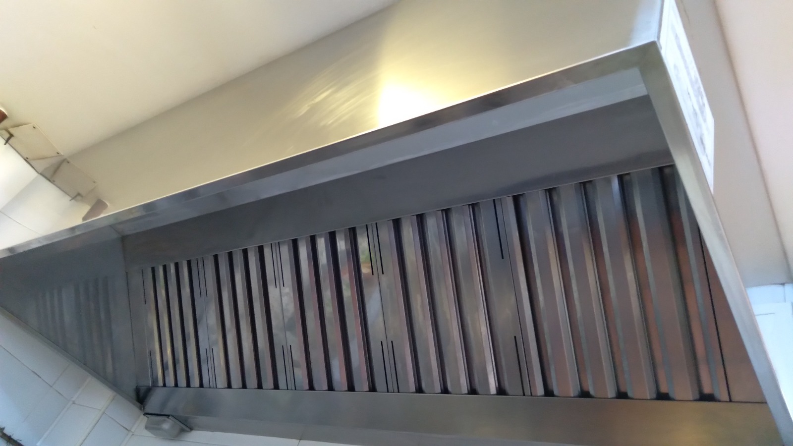 Resultado de limpieza profesional de sistema de ventilación